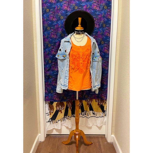 🌈 Lovely orange embroidered top - Picture 10 of 11